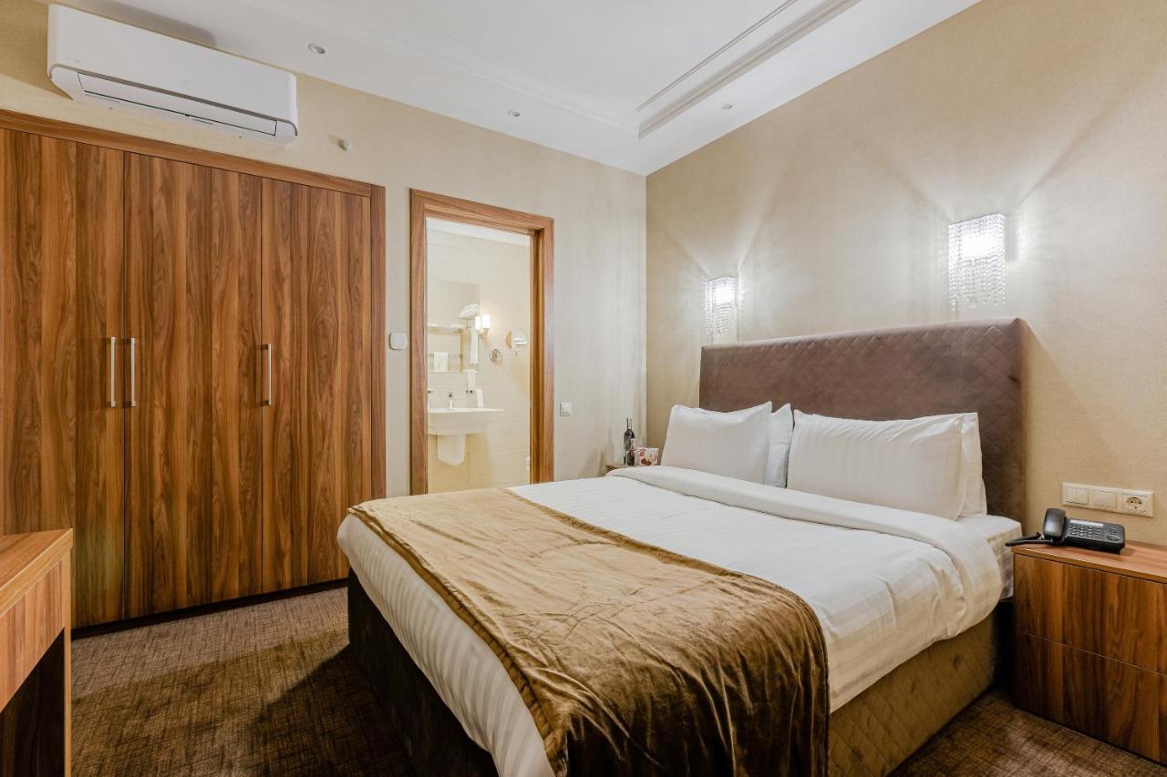 Crystal Hotel Kiev Exterior foto