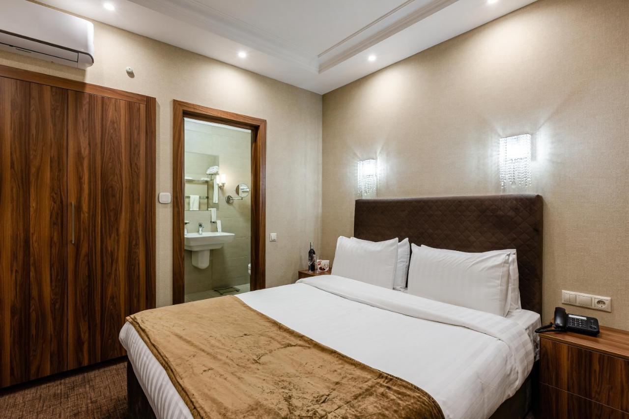 Crystal Hotel Kiev Exterior foto
