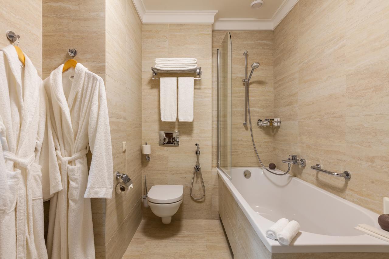 Crystal Hotel Kiev Exterior foto