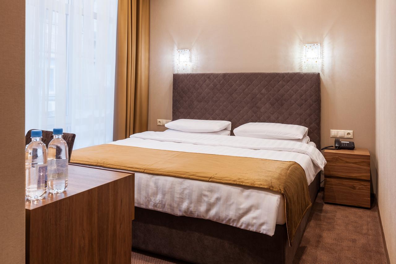 Crystal Hotel Kiev Exterior foto