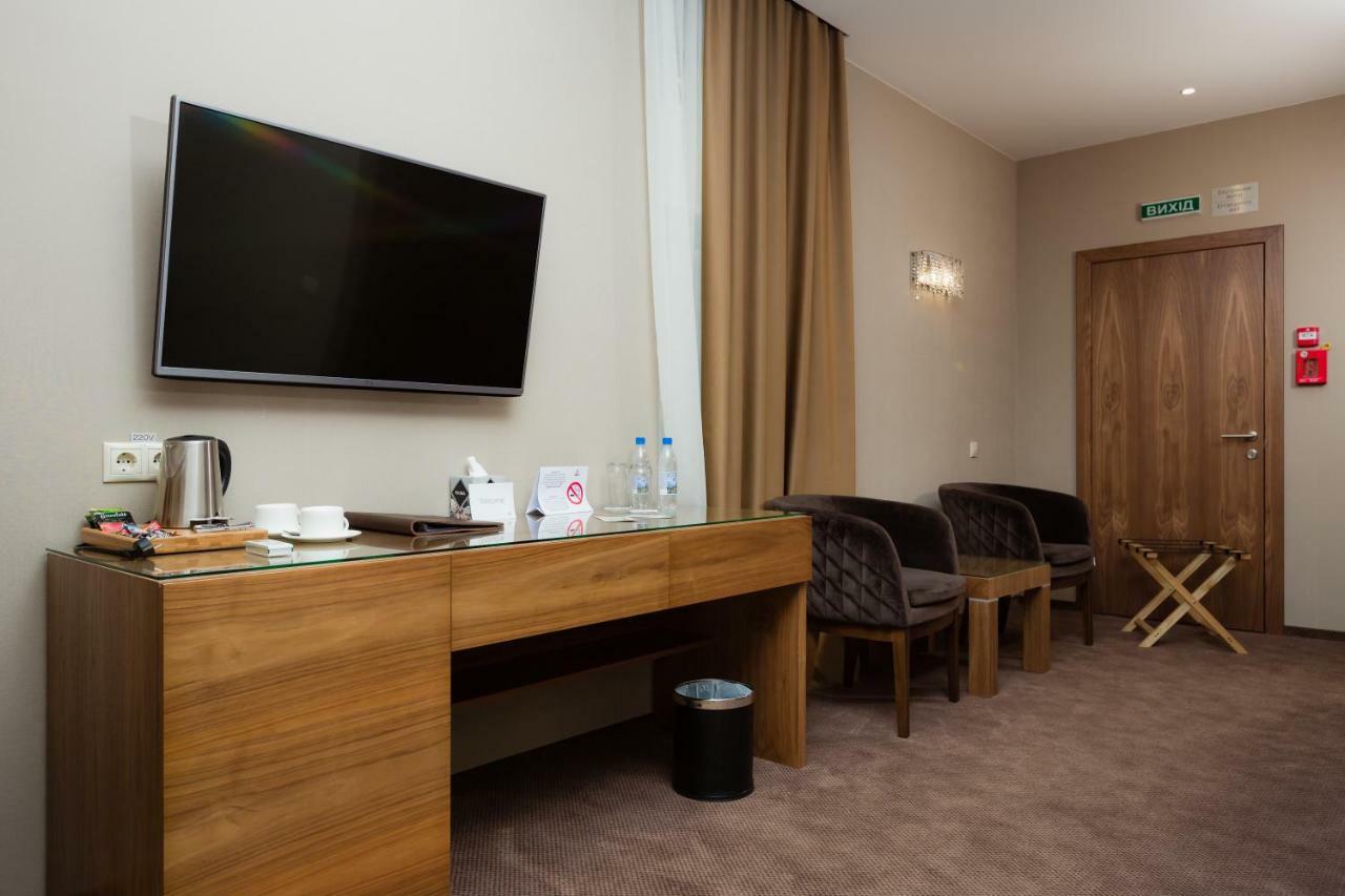 Crystal Hotel Kiev Exterior foto